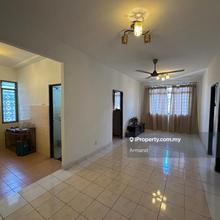 Nilai Impian, Nilai For Sale