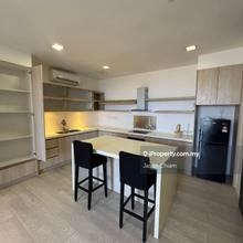 Fully Furnished 1 Bedroom MRT