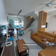 Terrace house for Sale