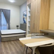 Vacant Now , Renovated with Kitchen Cabinet Top Bottom , Aircond 