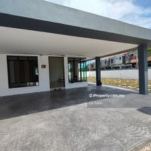 Huge corner house with extra 1151 sqft land at Pengkalan/ Botani