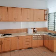 Terrace house for Sale