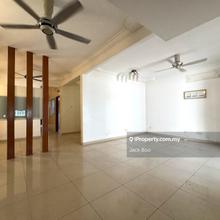 Terrace house for Sale