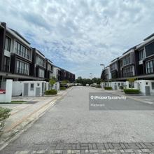 Urban Lifestyle Townhouse Rimbun Sanctuary, for Sale