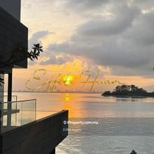 Sea Edge Condo with Breathtaking Sea View
