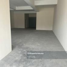 Oug Parklane 3 Storey Ground Floor Unit Shop Lot Below Market