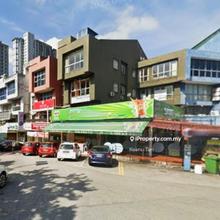 Nearby LRT & Inti College, High Exposure/Population Commercial Area
