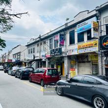 Shop within 120 meters from mrt station