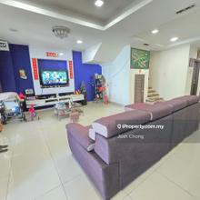 Beautiful Home Renovated Near Garden Walk To LRT Station Guarded Gated