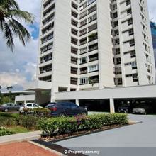 Living next to a Shopping Centre and the MRT 