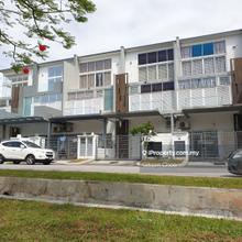 House for sale in bandar mahkota cheras. Quartz Villa.