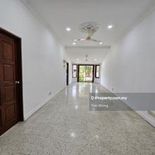 Super rare gem! 1storey flat level, back fully extended!