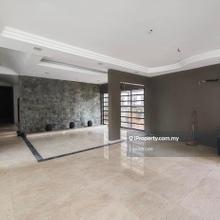 2 Storey Bungalow House @Sri Suria Bukit Rimau for Sale