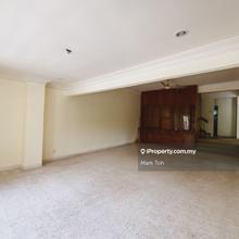 Semi-D house for Sale