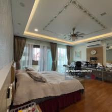 Semi-D house for Sale