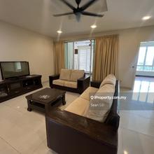 Subang Jaya Laman Baiduri Condo Corner unit for sale! Well maintained!