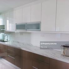 Practically furnished 3 Bedroom unit at Temasya 8, short walk to LRT