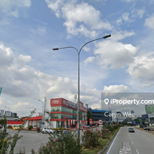 Factory with 3sty office for rent at Petaling Jaya