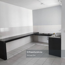 Prima bintawa apartment corner unit for rent