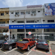 Prime Corner Lot , Damansara Uptown , High Visibility and Prestige