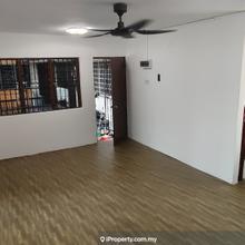 2nd Floor Walk up