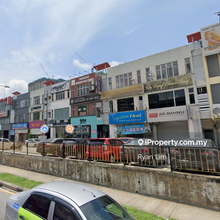 Facing Mainroad, Good ROI