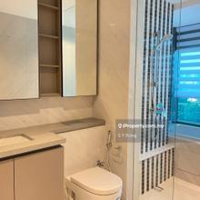 Brand New and facing KLCC and golf view corner unit for sale 