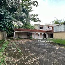 Super Cheap End lot Bungalow in Damansara heights with huge land