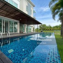Senibong Cove - 3 Storey Bungalow