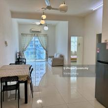 Freehold, 3 Bedroom, Pool view