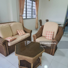 Freehold condominium for sale in town area