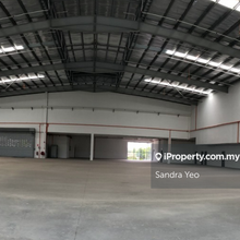 600amp electricity detached factory in puncak alam for rent