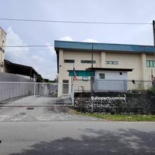 Warehouse / factory facing Jalan Ipoh main road at Selayang for Rent!