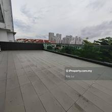 Straits View @ Paragon Residences Big Balcony City View 2 rooms