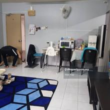 Below Market Price For Sale!! Strata Title!!
