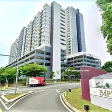 Under Bank Value! Renovated & Well Kept unit For Sales! Call me now!