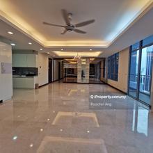Walking distance to KLCC, MRT and LRT station 