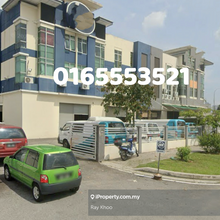 Petaling jaya taman desaria main road.