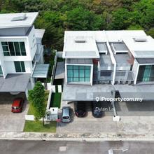 Evergreen 2-Storey Semi-D, behind is empty with no any other houses