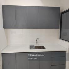 Platinum Arena 660 Sqft 2 R 2 B Freehold Partial Furnished For Sale