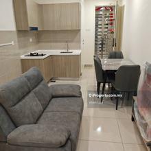 Rent Botanika Bayu Puteri Permas apartment studio Fully furnished 