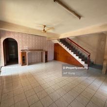 2 storey terrace house (Corner)