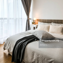 Best Invest beside IOI City Mall / Freehold with Low Density