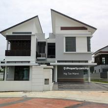 Glenmarie Gardens Basic & Rare, Private & Exclusive
