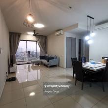 Limited 4 rooms unit for rent, walking distance to LRT 