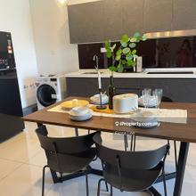 Luxury Brand New Condo Near to Oasis and Tenby For Rent