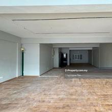 Desa Sri Hartamas Crystalville Plaza shop office Level 1 ready in now 