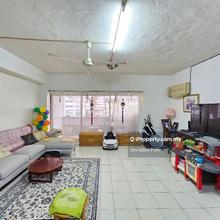 Gcb court 3 Room for Sale