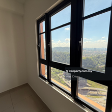 Brand new d vine 2 bedroom actual unit with partly furnish
