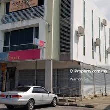 Matang 3 storey corner shop house For Sale